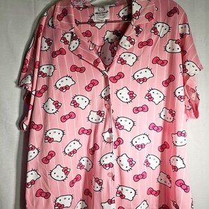 Sanrio Hello Kitty Faces, Bows, Pin Stripes Button Up 2pc Pajama Short Set Sz L